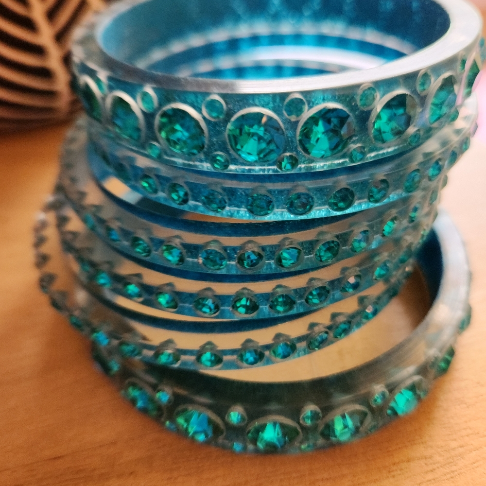 Bangle bracelet set